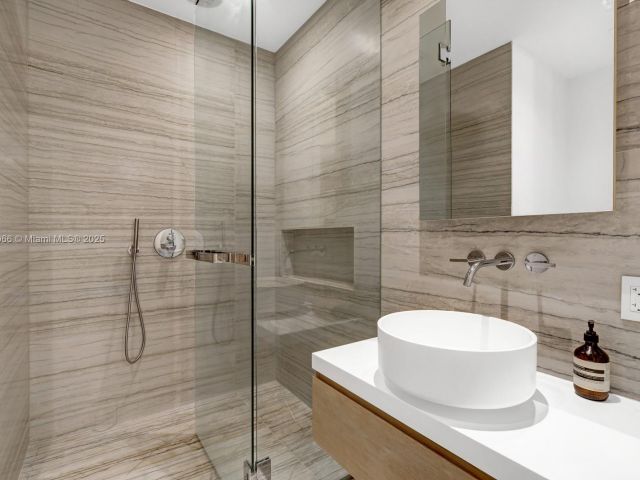 Продажа квартиры #805 - фото 6186797