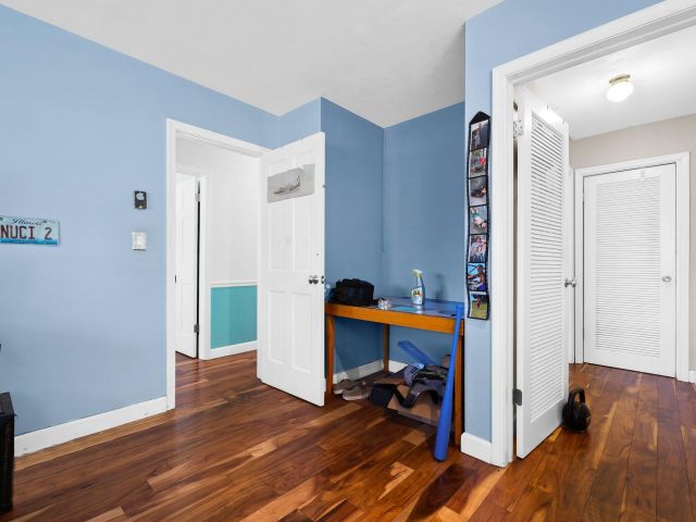 Продажа дома по адресу 1098 SW 2nd Street - фото 6162760