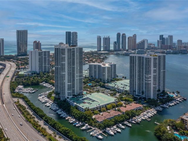 Продажа квартиры #2108 - фото 6162233