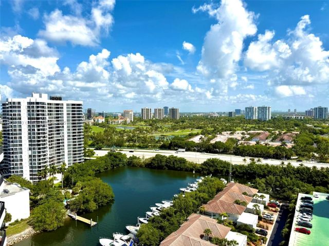 Продажа квартиры #2108 - фото 6162245