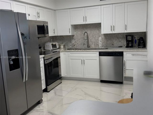 Продажа квартиры #2108 - фото 6162247