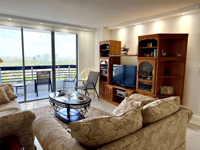 Продажа квартиры #2108 - фото 6162248