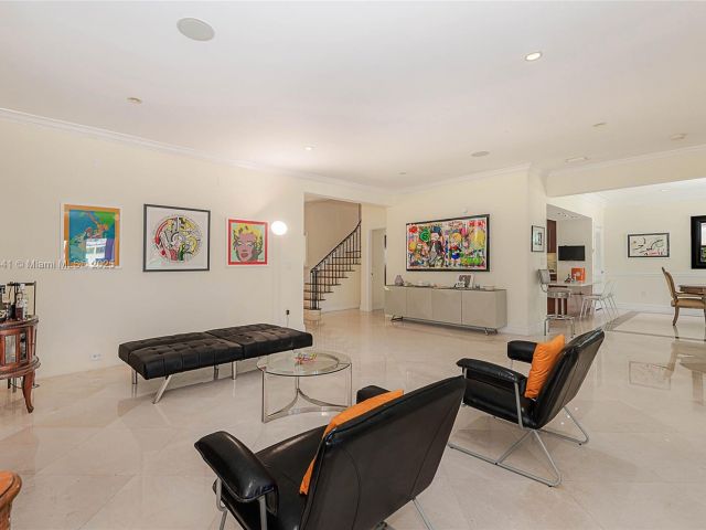 Продажа дома по адресу 6535 Allison Rd - фото 6161317