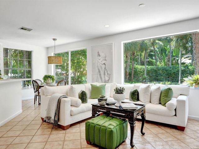 Продажа дома по адресу 2614 Clematis Place - фото 6168676