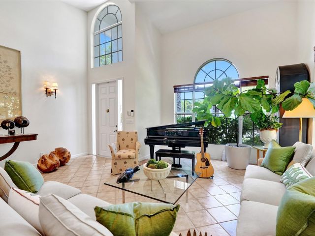 Продажа дома по адресу 2614 Clematis Place - фото 6168682