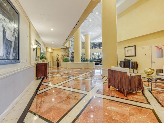 Продажа квартиры #1412 - фото 6663522