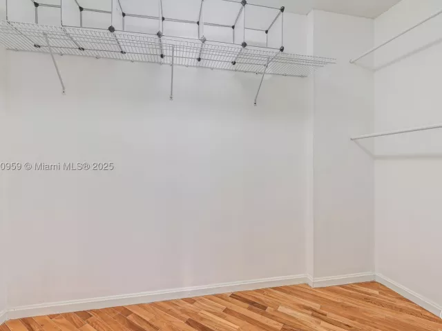 Продажа квартиры #1412 - фото 9054789