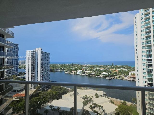 Продажа квартиры #1412 - фото 6162204