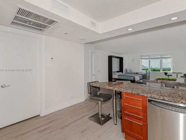 Квартира в аренду номер1531 - фото 6162645