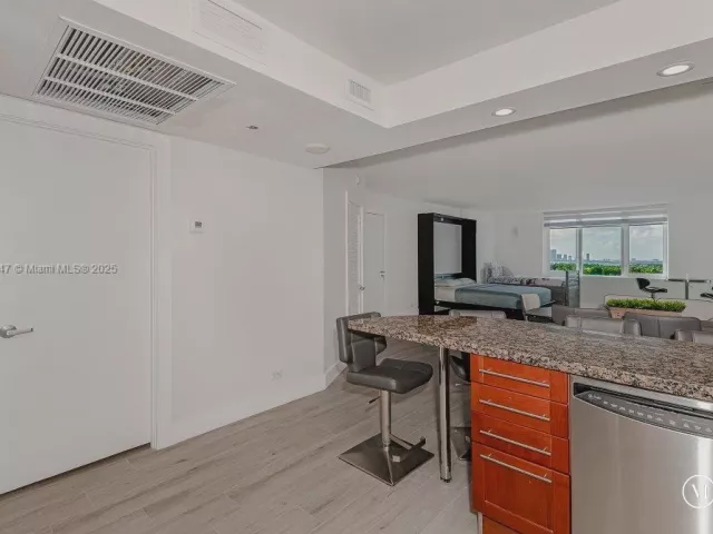 Квартира в аренду номер1531 - фото 6162645