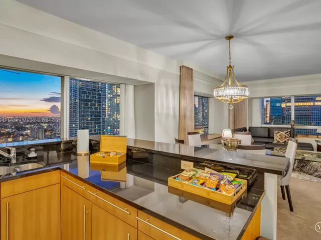 Продажа квартиры #3012 - фото 6162660