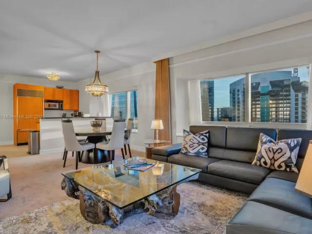 Продажа квартиры #3012 - фото 6162669