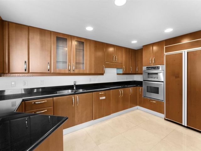 Квартира в аренду номер1221 - фото 6165171