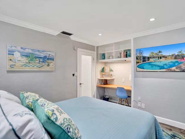 Продажа дома по адресу 616 NW 21st St - фото 6161825