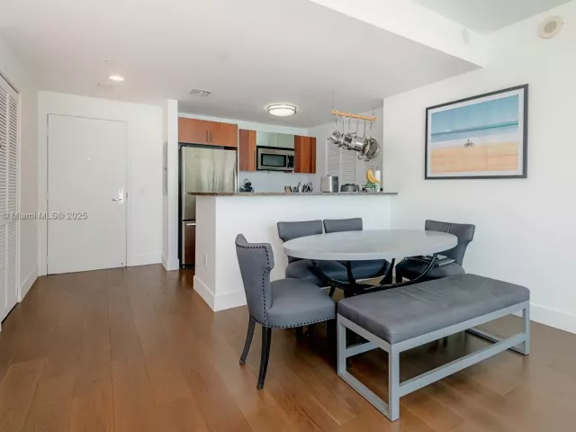 Продажа квартиры #T-2612 - фото 6164133