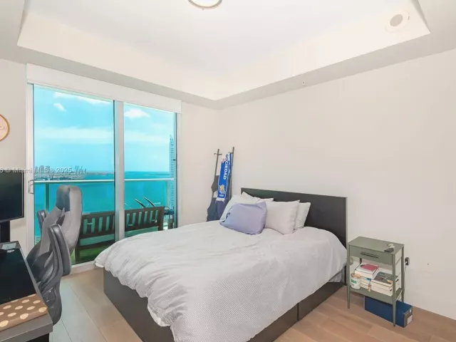 Продажа квартиры #T-2612 - фото 6164122