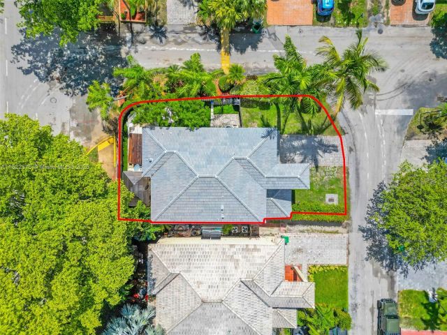 Продажа дома по адресу 16101 SW 104th Ter - фото 6164497