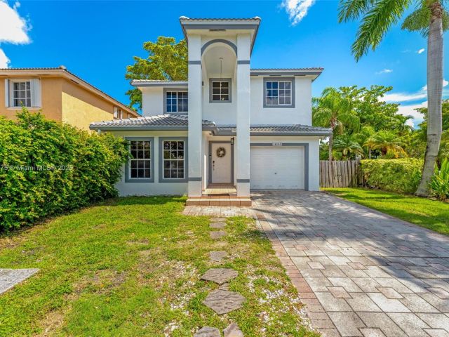 Продажа дома по адресу 16101 SW 104th Ter - фото 6164509