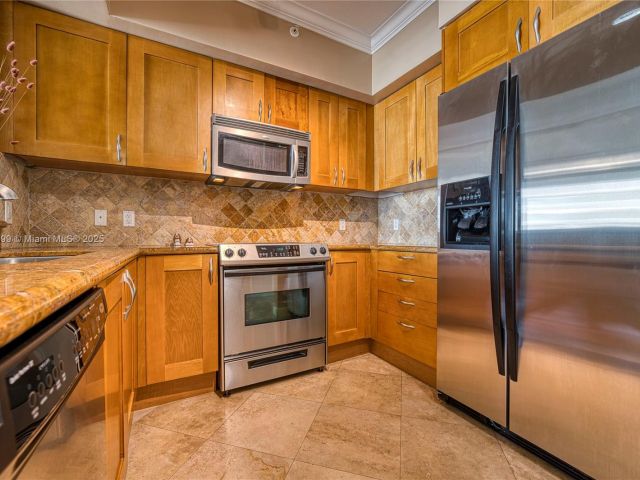 Продажа квартиры #608E - фото 6171791