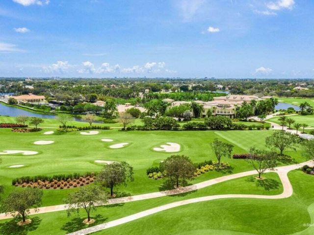 Продажа дома по адресу 3346 NW 53rd Circle - фото 6596708