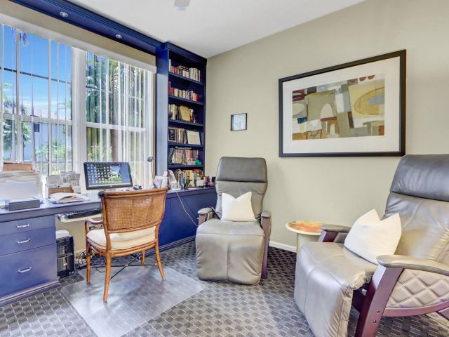 Продажа дома по адресу 3346 NW 53rd Circle - фото 6596712