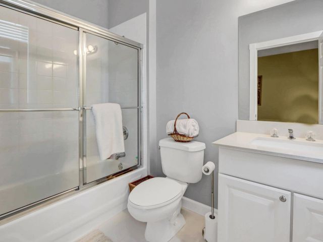 Продажа дома по адресу 3346 NW 53rd Circle - фото 6596713