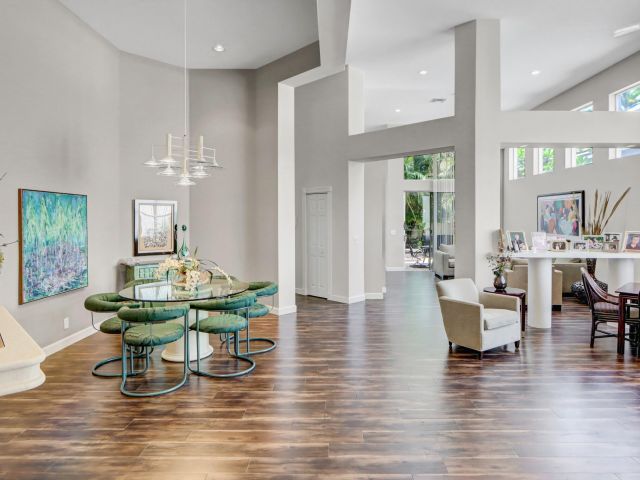 Продажа дома по адресу 3346 NW 53rd Circle - фото 6596723