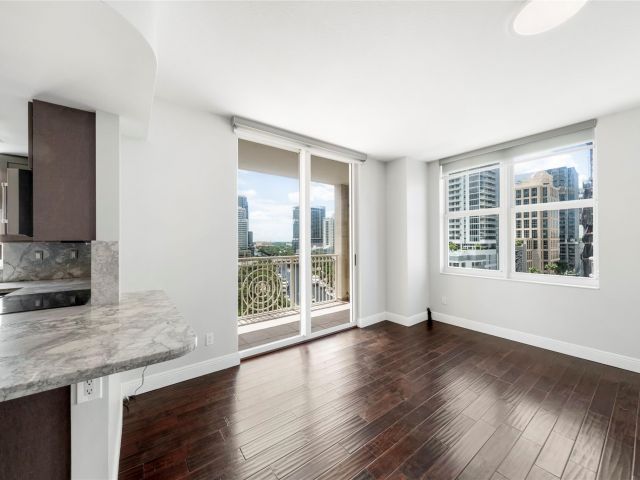 Продажа квартиры #1116 - фото 6189072