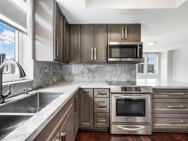 Продажа квартиры #1116 - фото 6189074