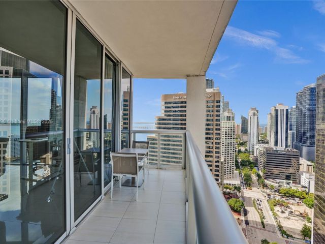 Продажа квартиры #3608 - фото 6167733