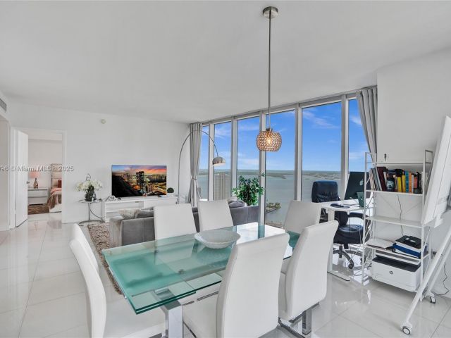 Продажа квартиры #3608 - фото 6167742