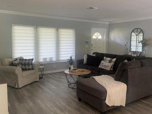 Дом в аренду по адресу 3712 Lowson Boulevard - фото 6215393