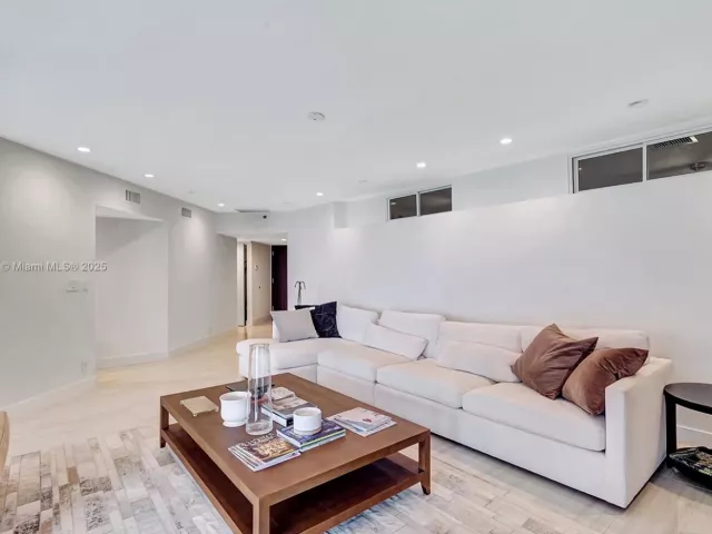 Продажа квартиры #311 - фото 6172743