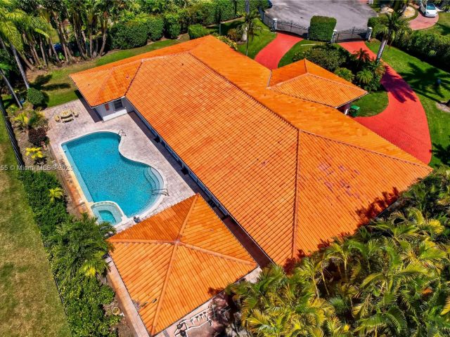 Продажа дома по адресу 7080 SW 98th Ave - фото 6177897