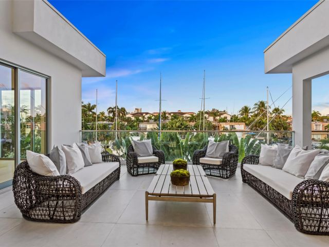 Продажа дома по адресу 91 Fiesta Way - фото 6195354