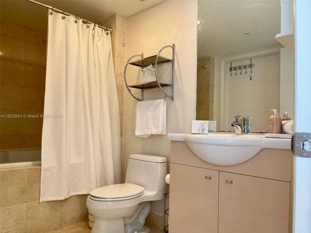 Квартира в аренду номер3407 - фото 6173069