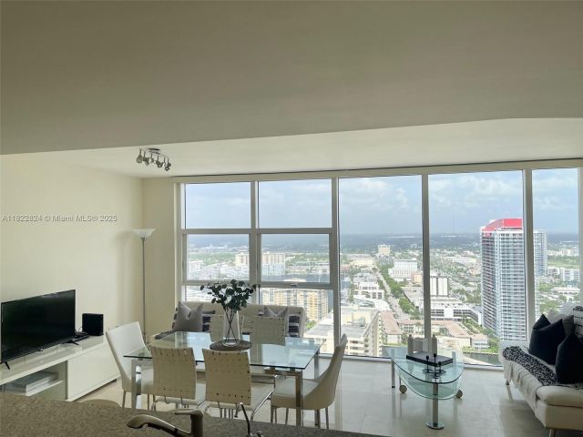 Квартира в аренду номер3407 - фото 6173074