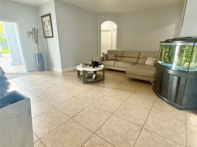 Продажа дома по адресу 20401 SW 317th St - фото 6170620