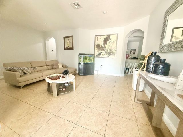 Продажа дома по адресу 20401 SW 317th St - фото 6170621