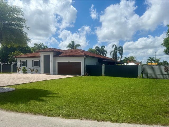 Продажа дома по адресу 20401 SW 317th St - фото 6170625