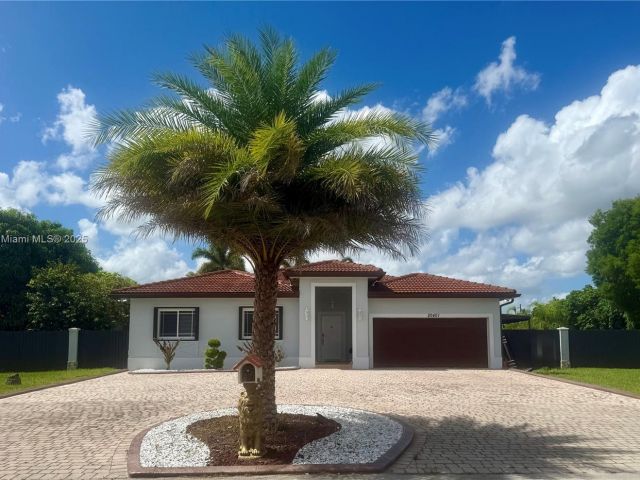 Продажа дома по адресу 20401 SW 317th St - фото 6170627