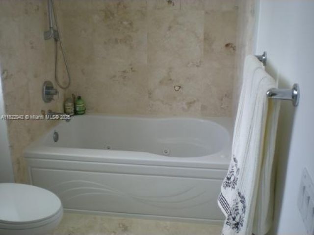 Продажа квартиры #1305 - фото 6192820