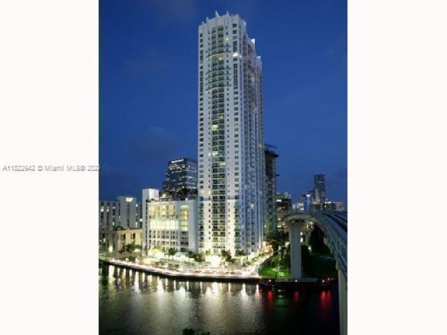 Продажа квартиры #1305 - фото 6192827