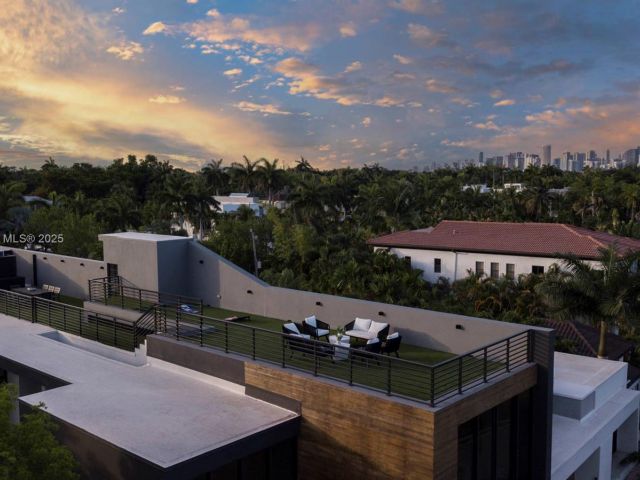 Продажа дома по адресу 3571 Fair Isle St - фото 6232787