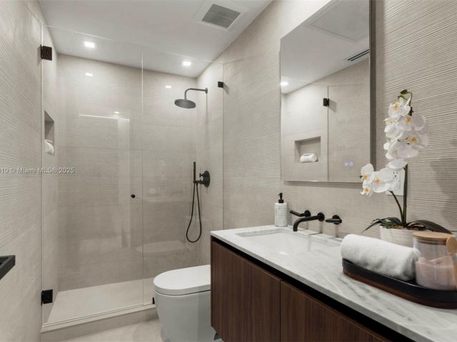 Продажа дома по адресу 3571 Fair Isle St - фото 6232790