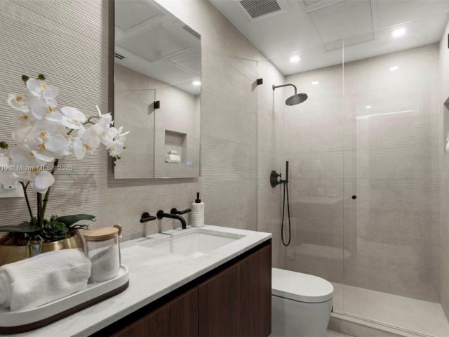 Продажа дома по адресу 3571 Fair Isle St - фото 6232792