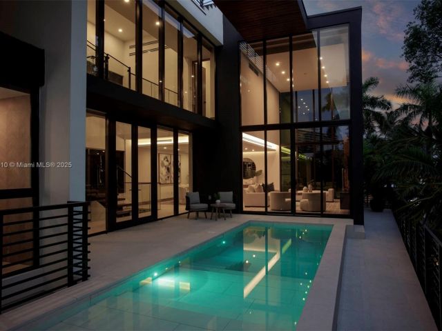 Продажа дома по адресу 3571 Fair Isle St - фото 6232803