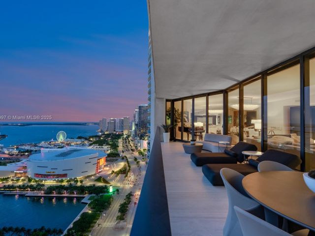 Продажа квартиры #3402 - фото 6191817