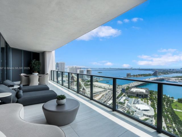 Продажа квартиры #3402 - фото 6191821