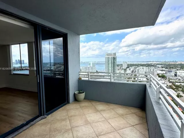 Продажа квартиры #3007 - фото 6171774